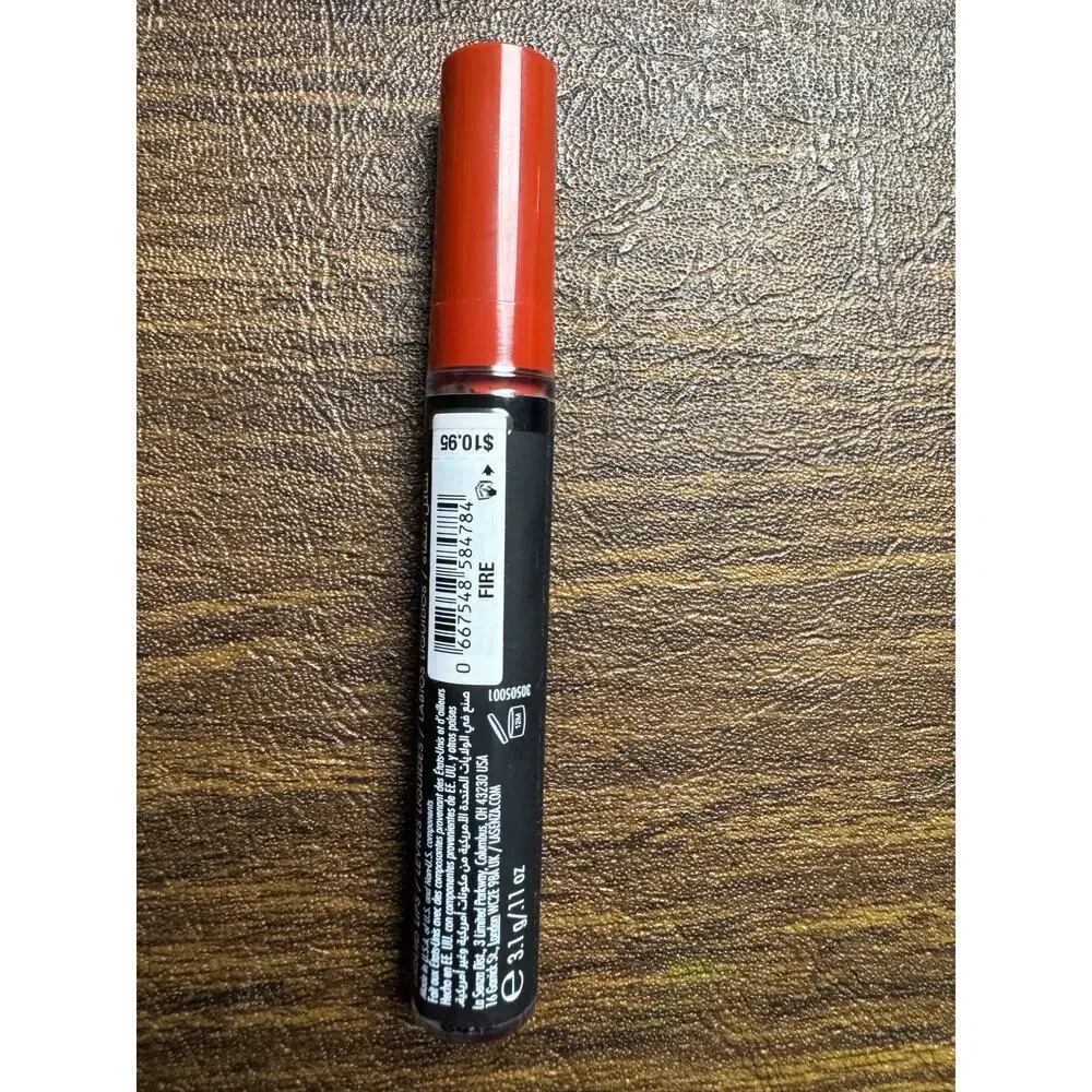 La Senza Liquid Lip Fire Vibrant Lip Gloss Lacquer - .11 oz